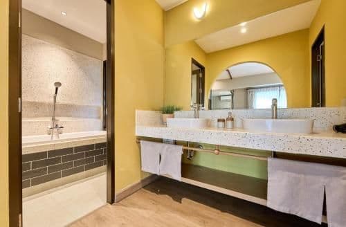 Suites