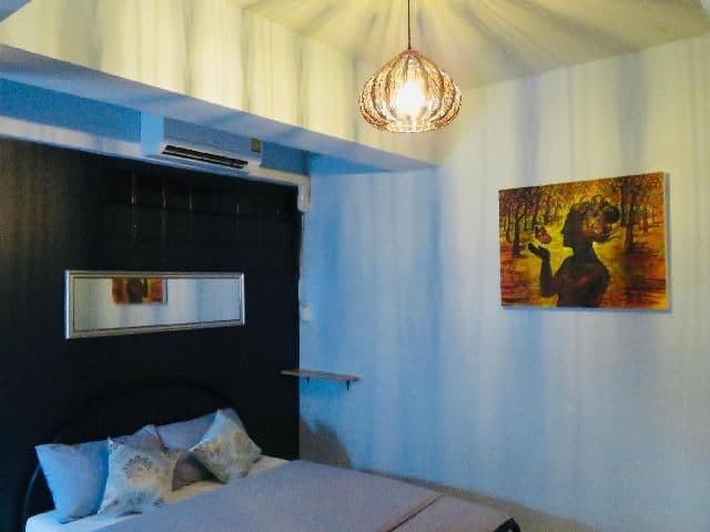 Budget Double Room with City View