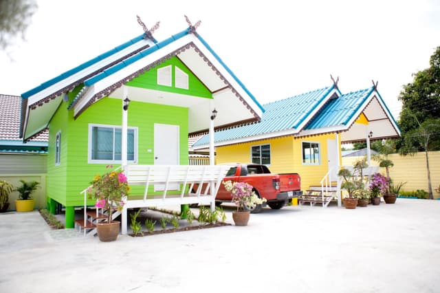 One-Bedroom House (4 Adults)
