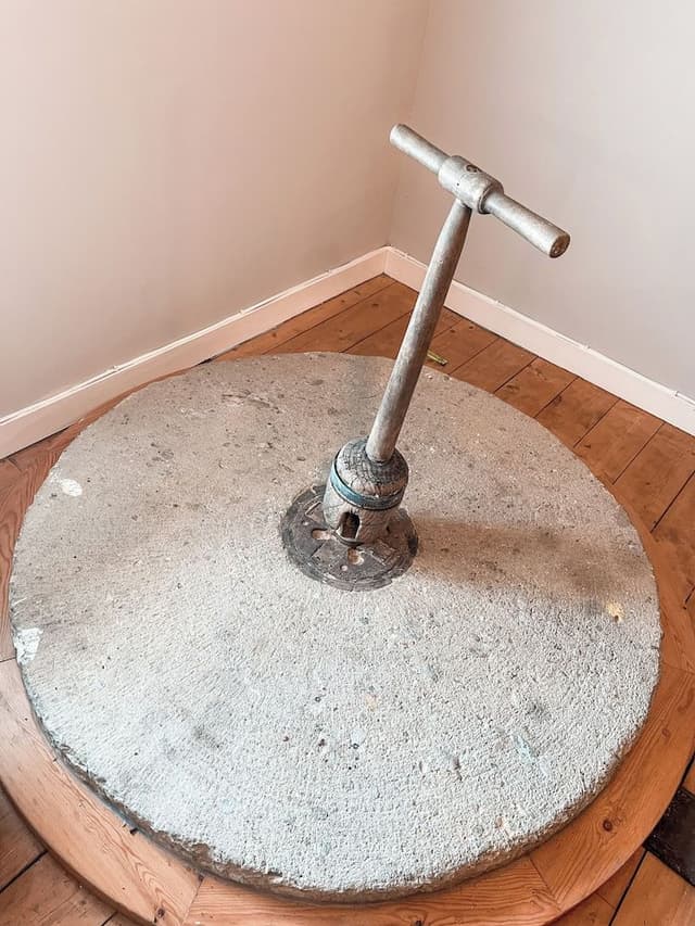 Mill House Suite