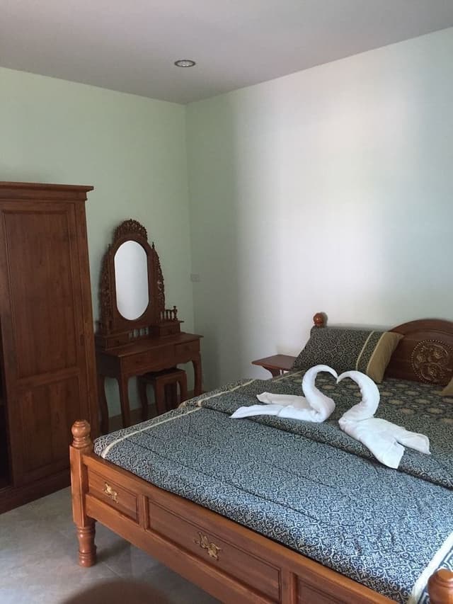 Superior Bungalow, 2 Bedrooms, Accessible, Pool View
