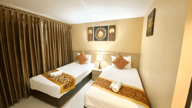 Superior Twin Room