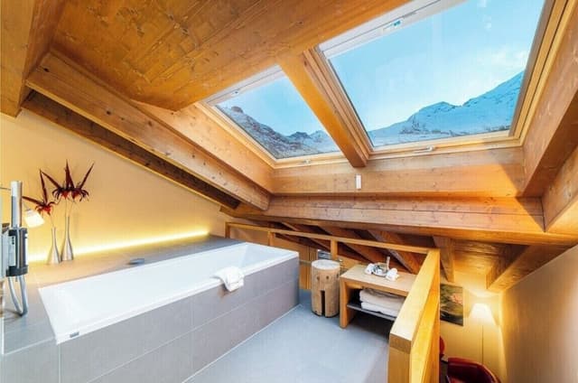 Family Suite (Superior)