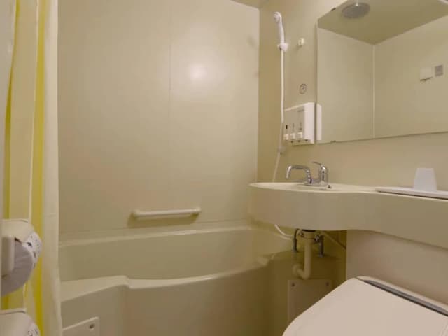 Economy Twin Room, Non Smoking