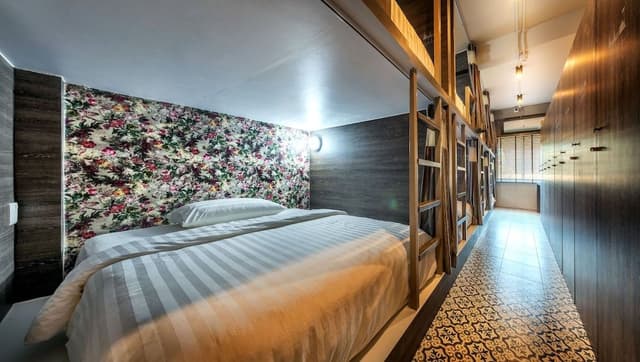 8-Bed Mixed Dormitory