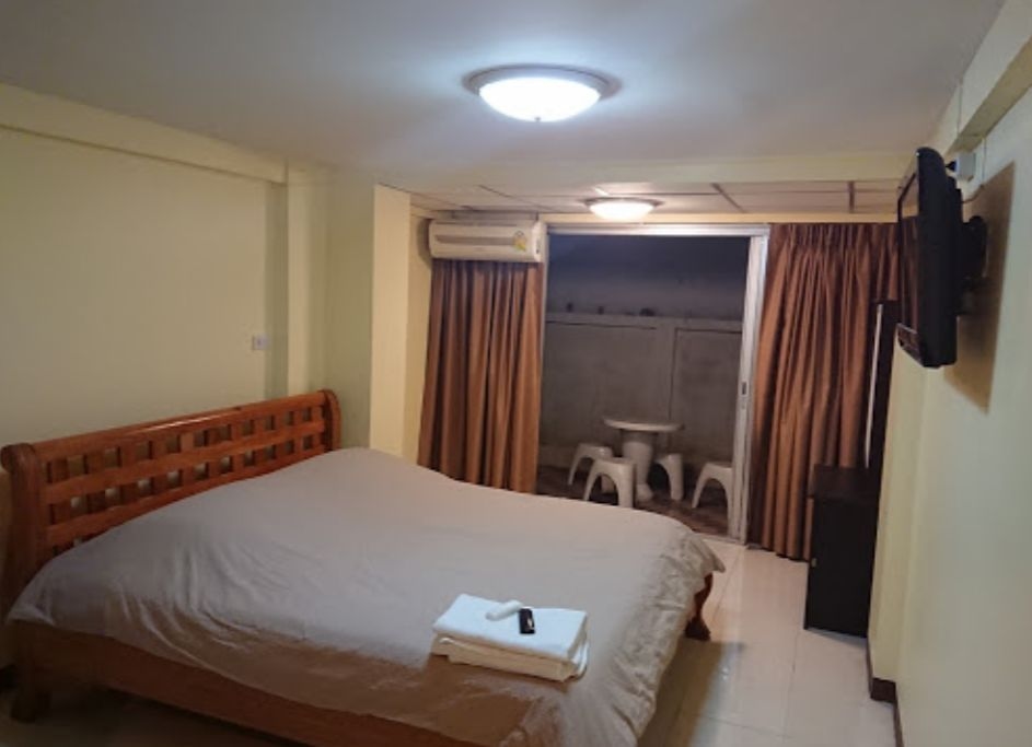 Baan Im Oon Service Apartment4