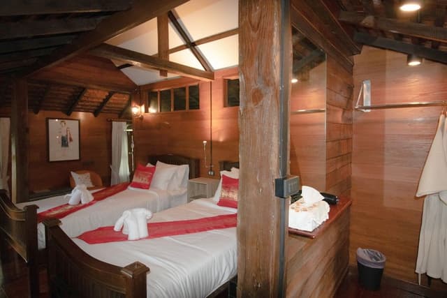 Deluxe Villa (Baan Lhong Khao 2)