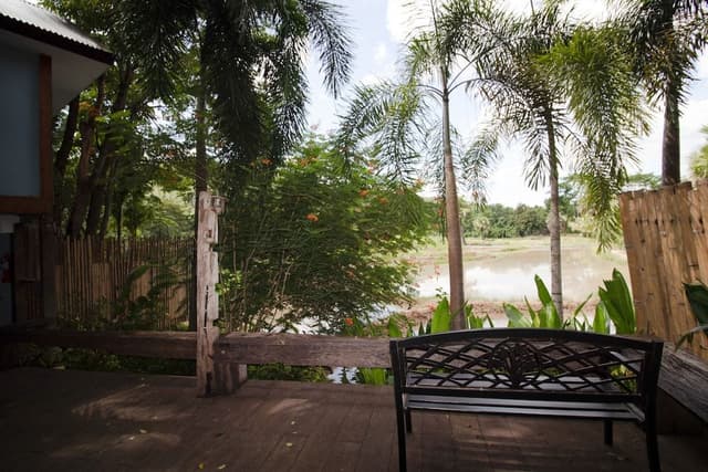 Deluxe Villa (Baan Lhong Khao 2)
