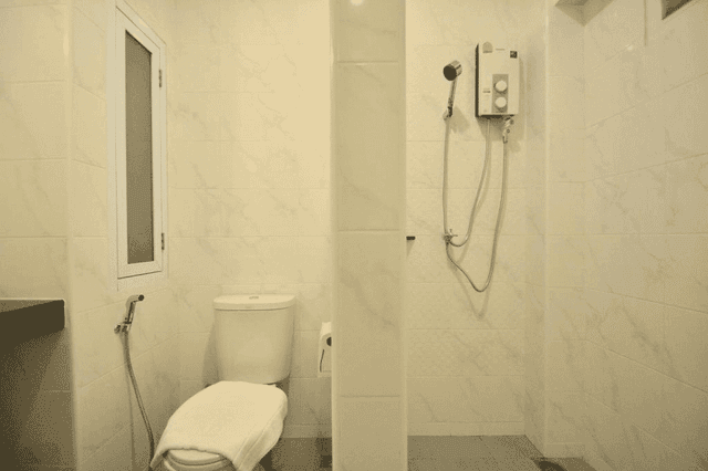 Run of House Double Room (Please show Staff ID Card on check in date)