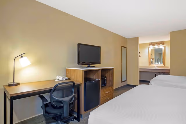Standard Room, 2 Queen Beds, Accessible, Refrigerator & Microwave (with Sofabed)