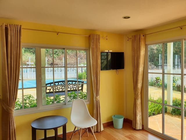 Standard King Room