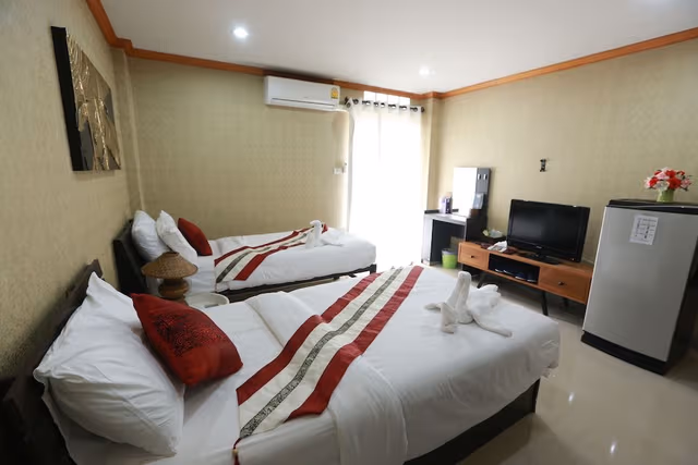 Deluxe Twin Bed