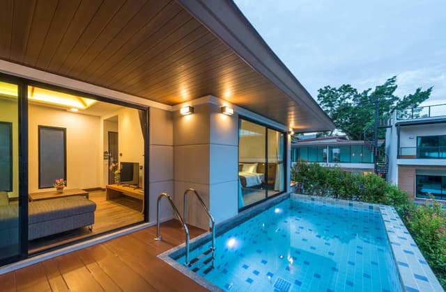 Family Pool Villa