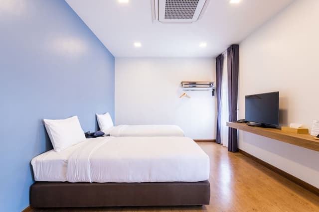 Studio Twin Room