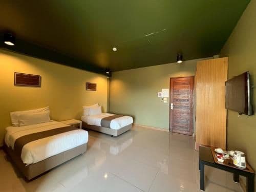 Superior Twin Room