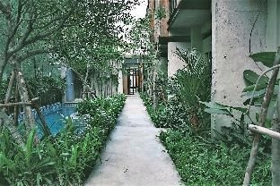 Cherlock hotel2