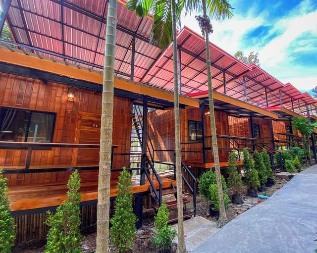 Grand Deluxe Bungalow