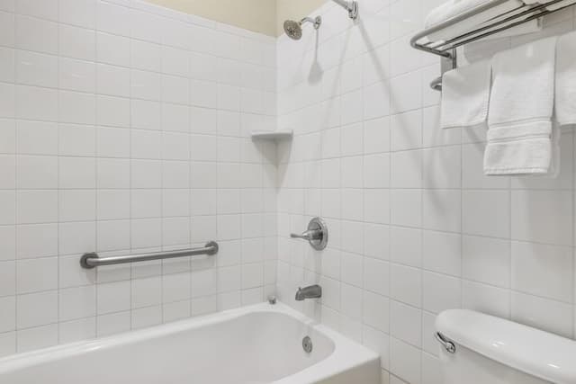 Standard Room, 1 King Bed, Non Smoking, Refrigerator & Microwave (with Sofabed)