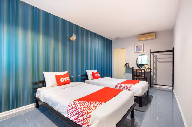 Standard Twin Room