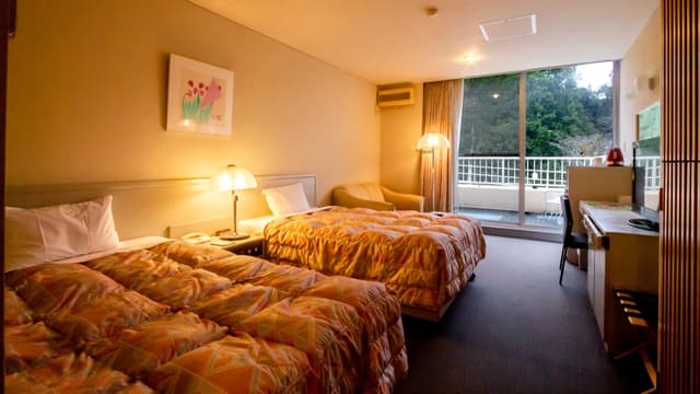 Standard Twin Room - Non-Smoking