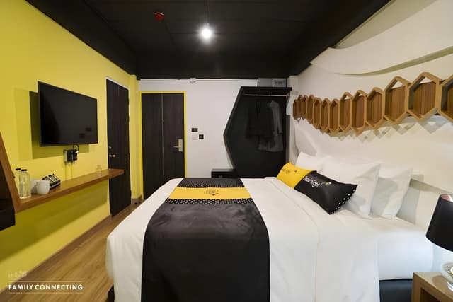 Family Connecting Room