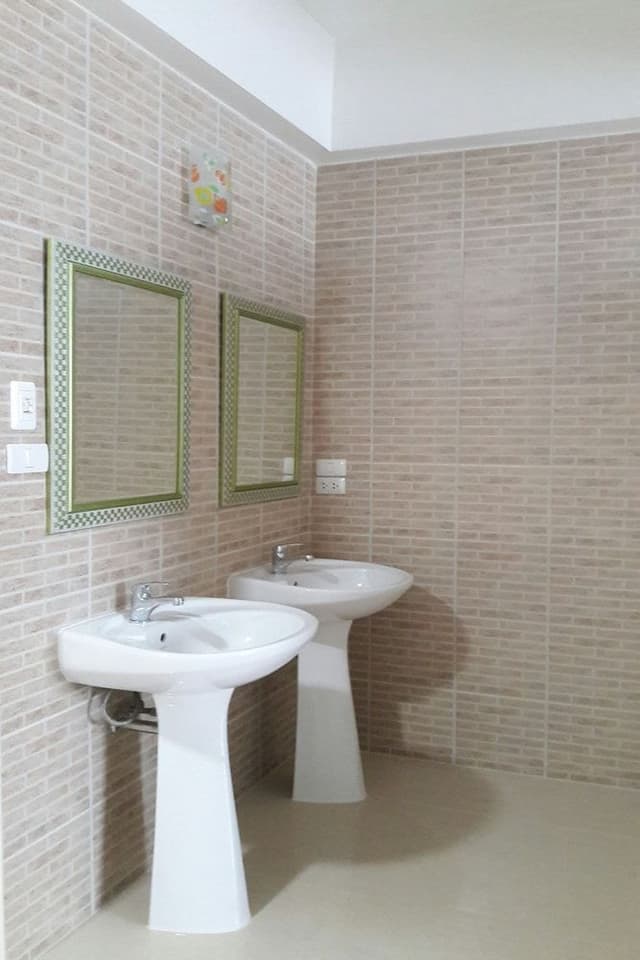Twin Room with Shared Bathroom