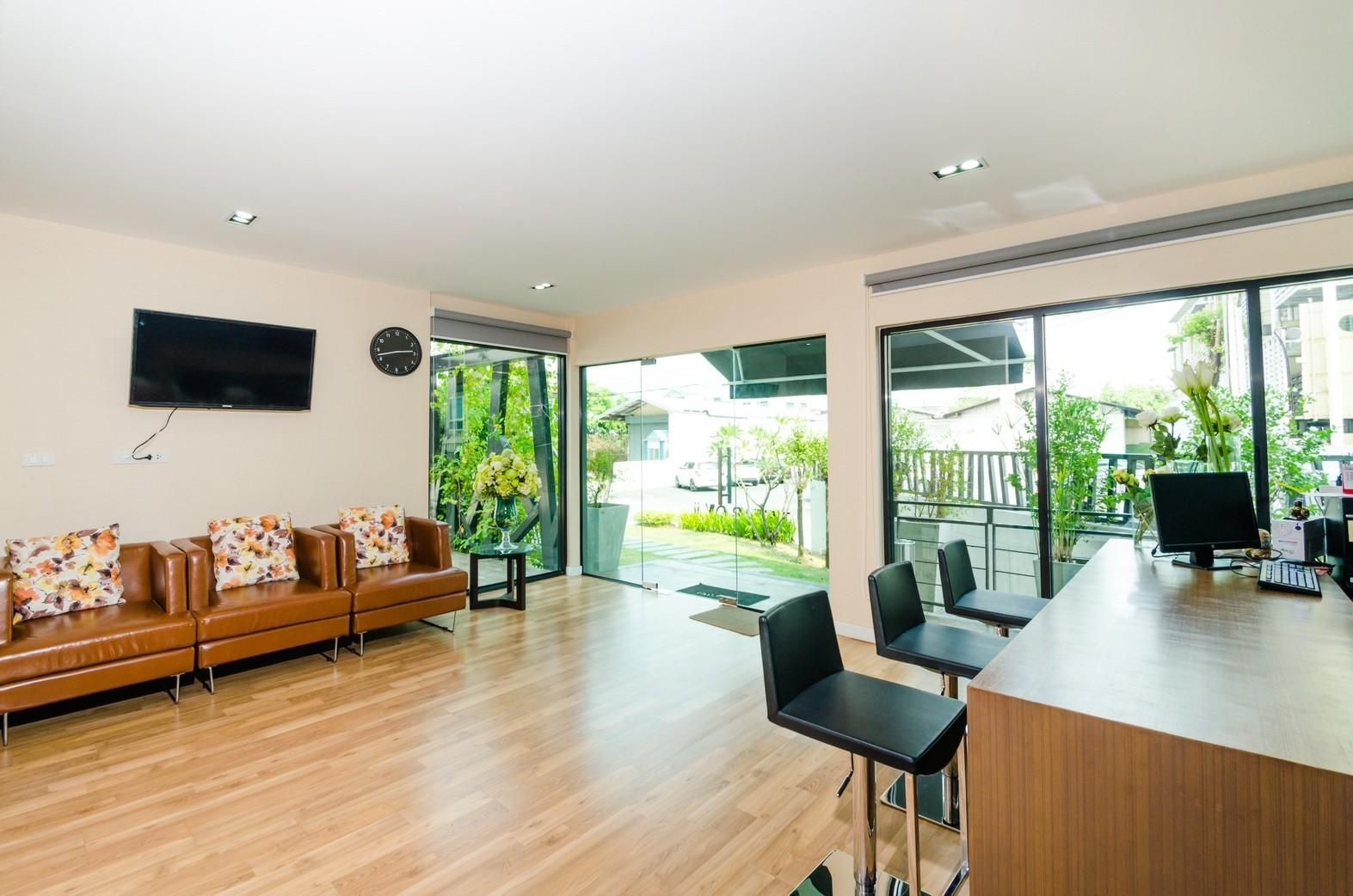 เดอะ บ๊อกซ์ เรสซิเด้นซ์ (The Box Residence)3