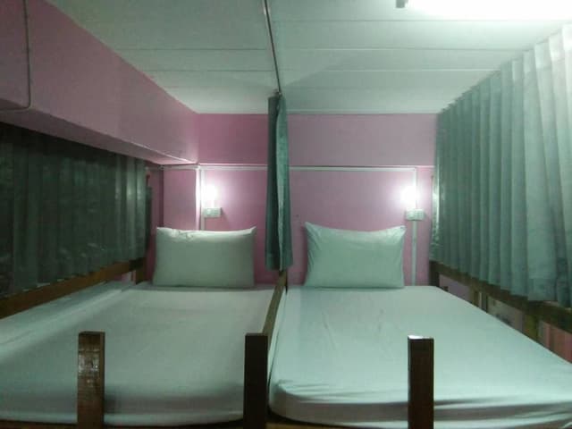 Mixed Dormitory Room
