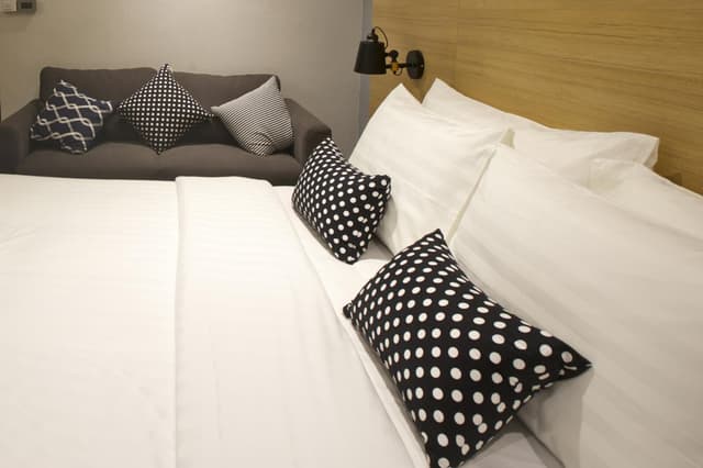 Double - King Bed