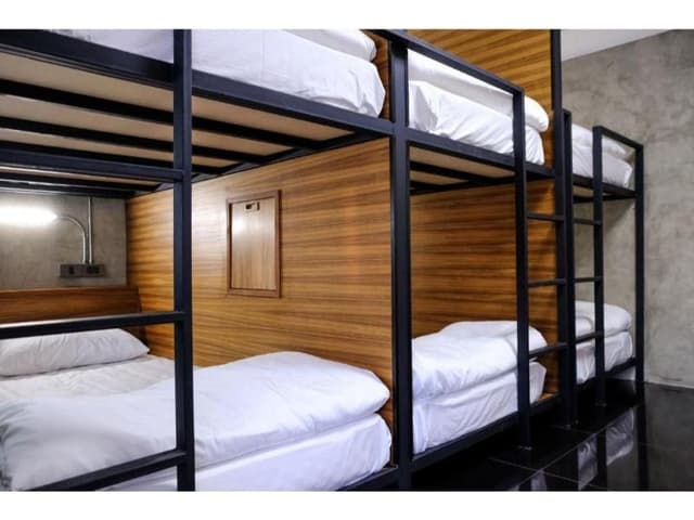 1 Person in 4-Bed Dormitory - Female Only