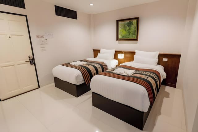 Deluxe Twin Room