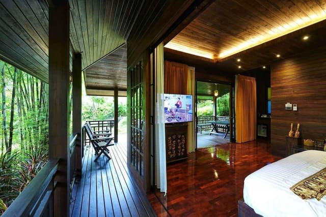 Signature Villa