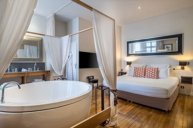 Junior Suite