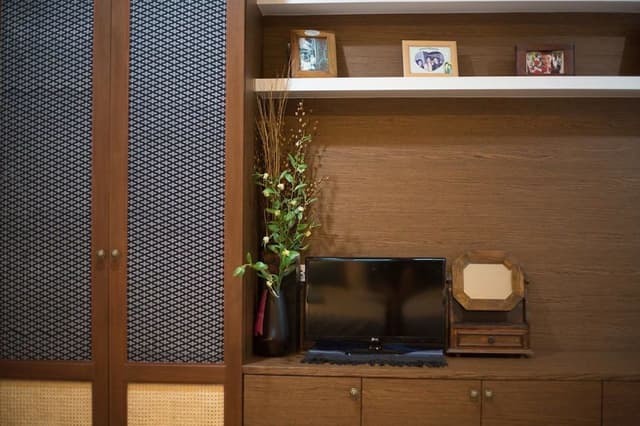 Twin Room with Shared Bathroom