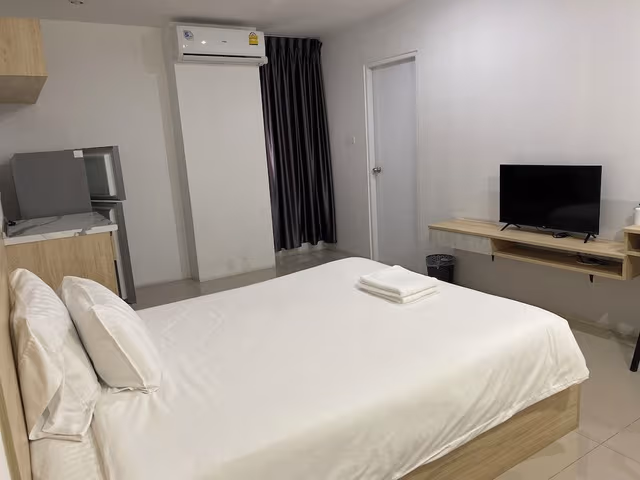Standard Double Bed, Non Smoking