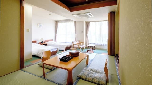 Japanese Style Room, Run of House, Shared Bathroom