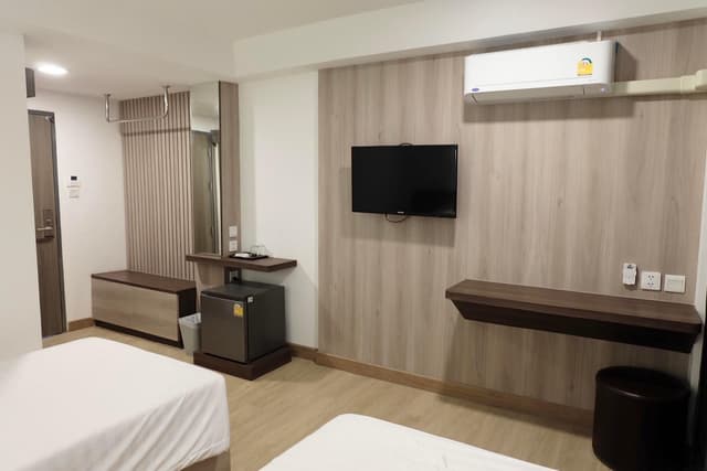 Twin Beds Standard Room