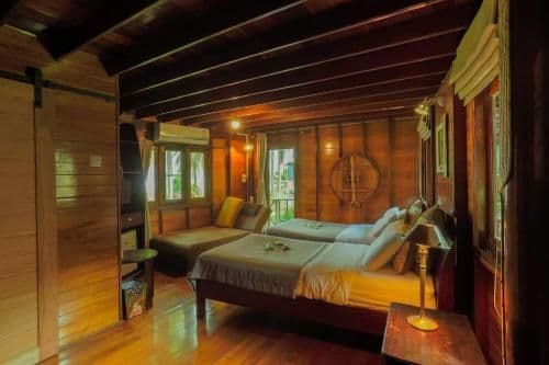 Deluxe Double or Twin Room with Lake View