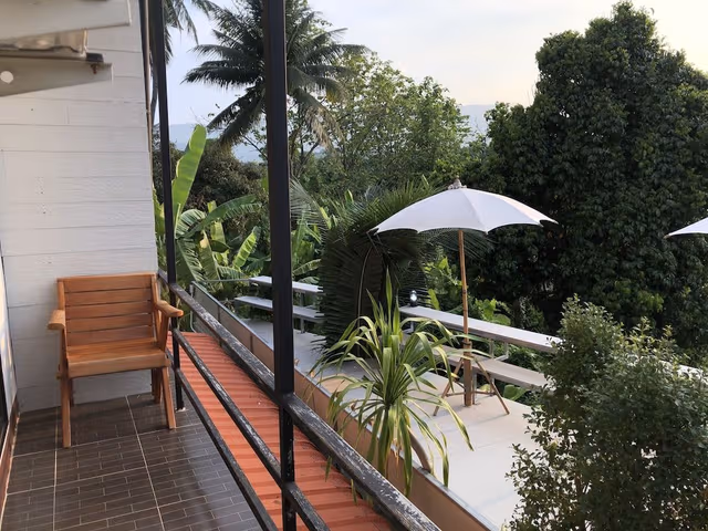 Standard Room with Mountain view
