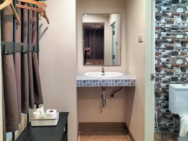 Deluxe Room, 1 King Bed