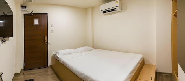 Standard Room, 1 Double Bed, No Windows