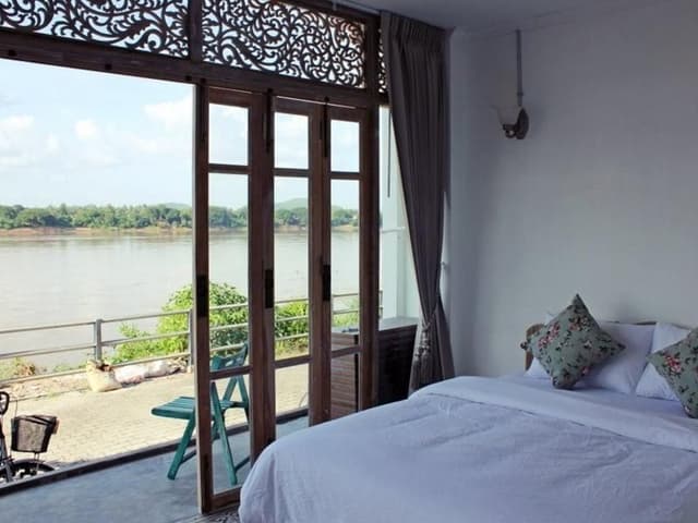 Standard River View