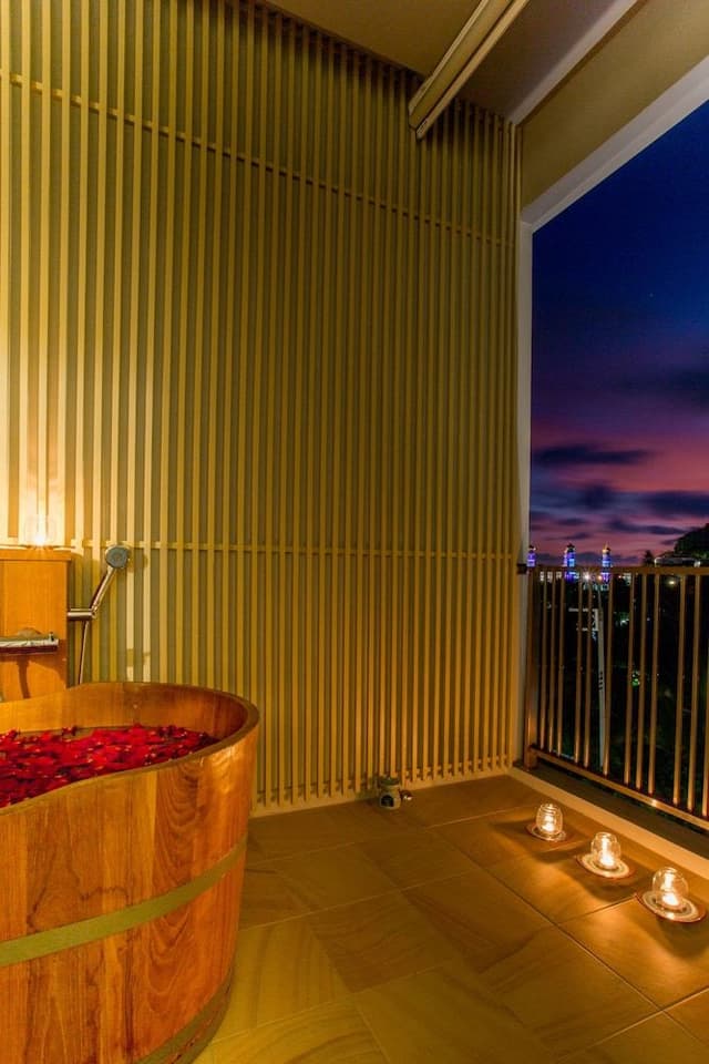King Suite