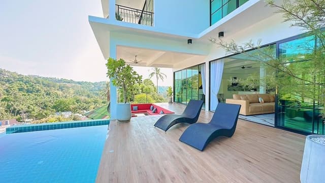 Luxury Villa