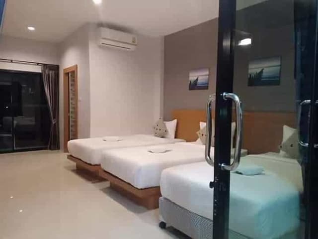 Triple Room