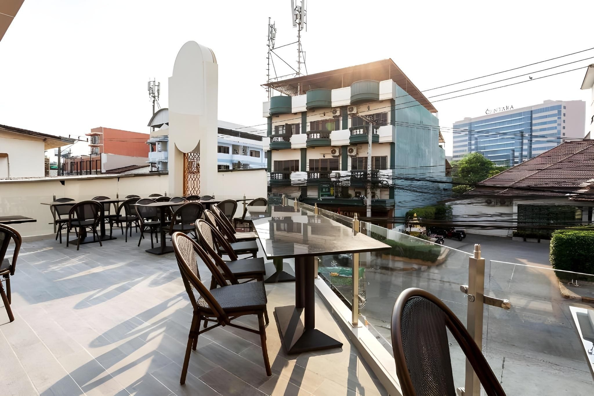 โรงแรมดิ เอท อุดรธานี (The 8 Hotel Udonthani)4