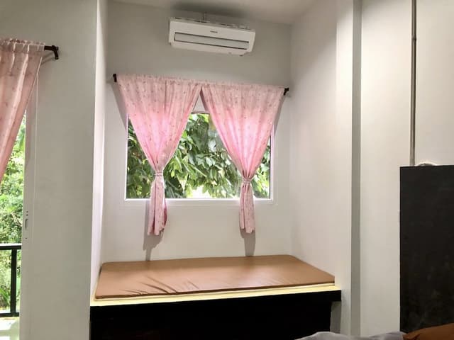 Basic Double Room, 1 Double Bed, Lanai, Valley View