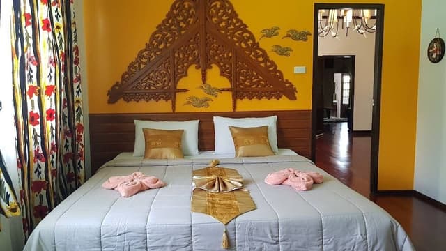 Superior Room, 1 King Bed, Non Smoking