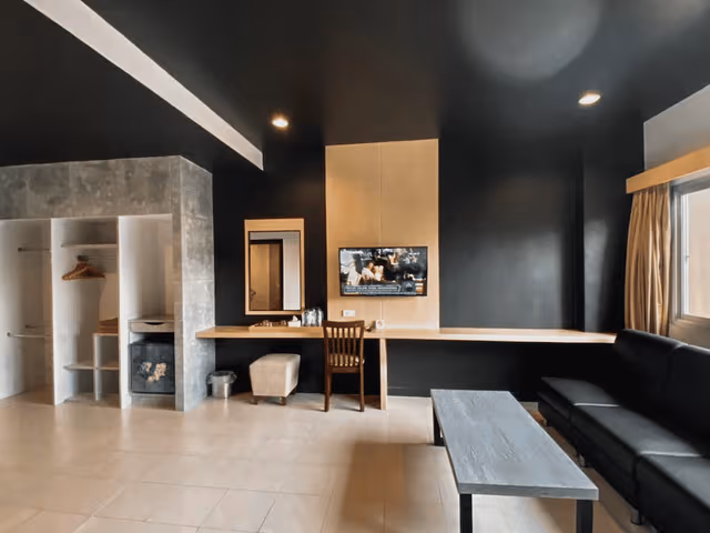 Triple Room
