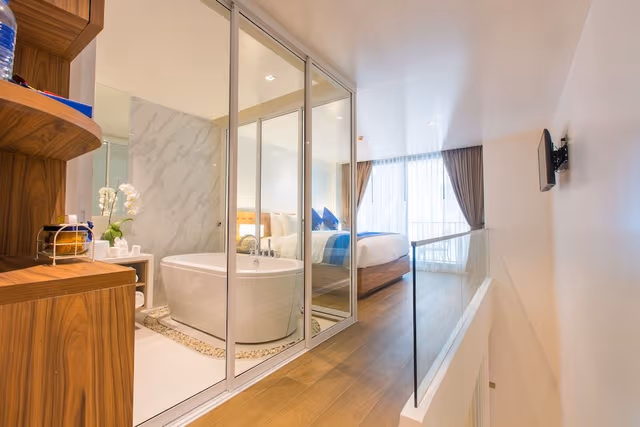 Duplex Suite with Pool Access